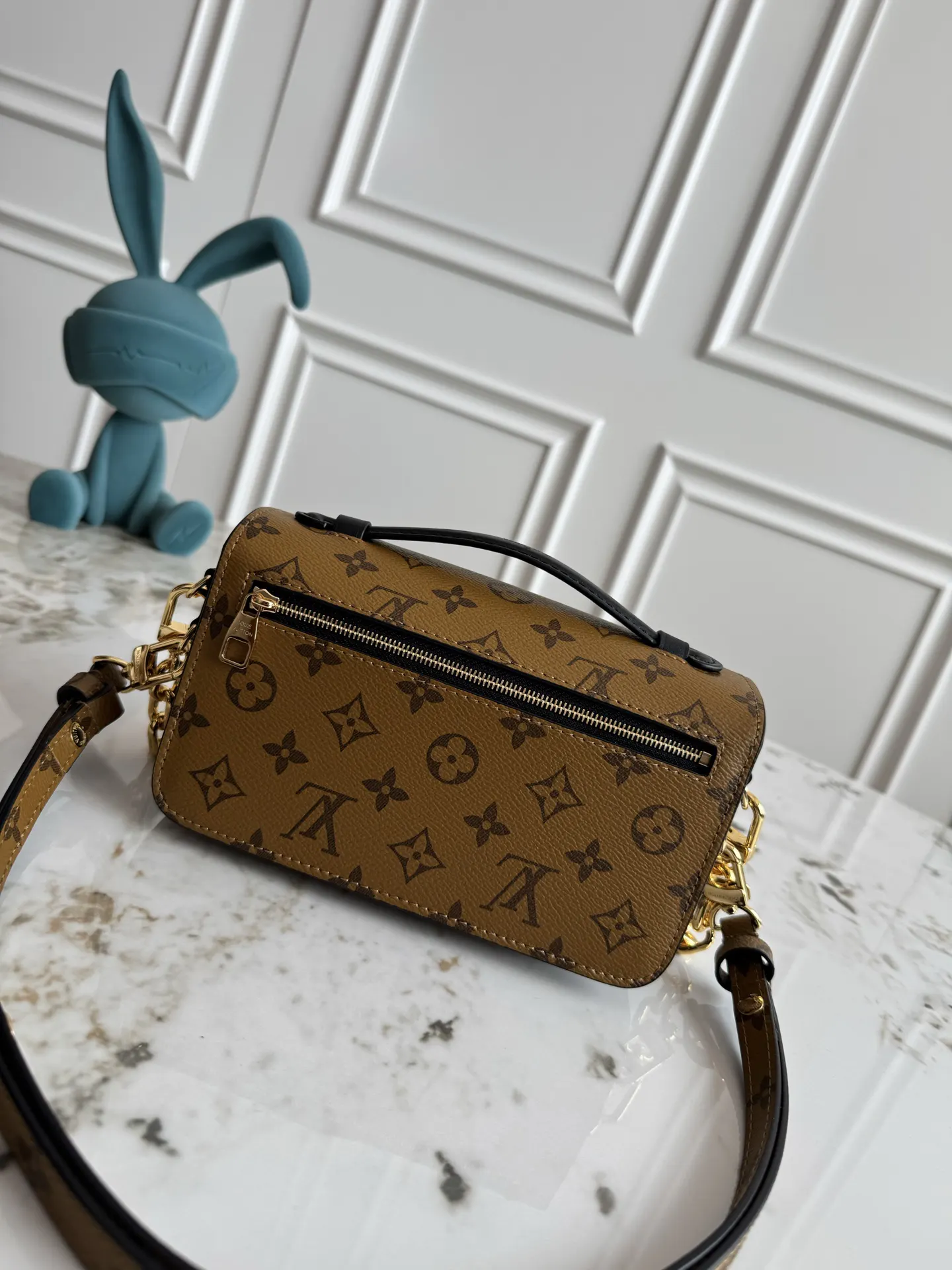 Louis Vuitton Monogram Handbag