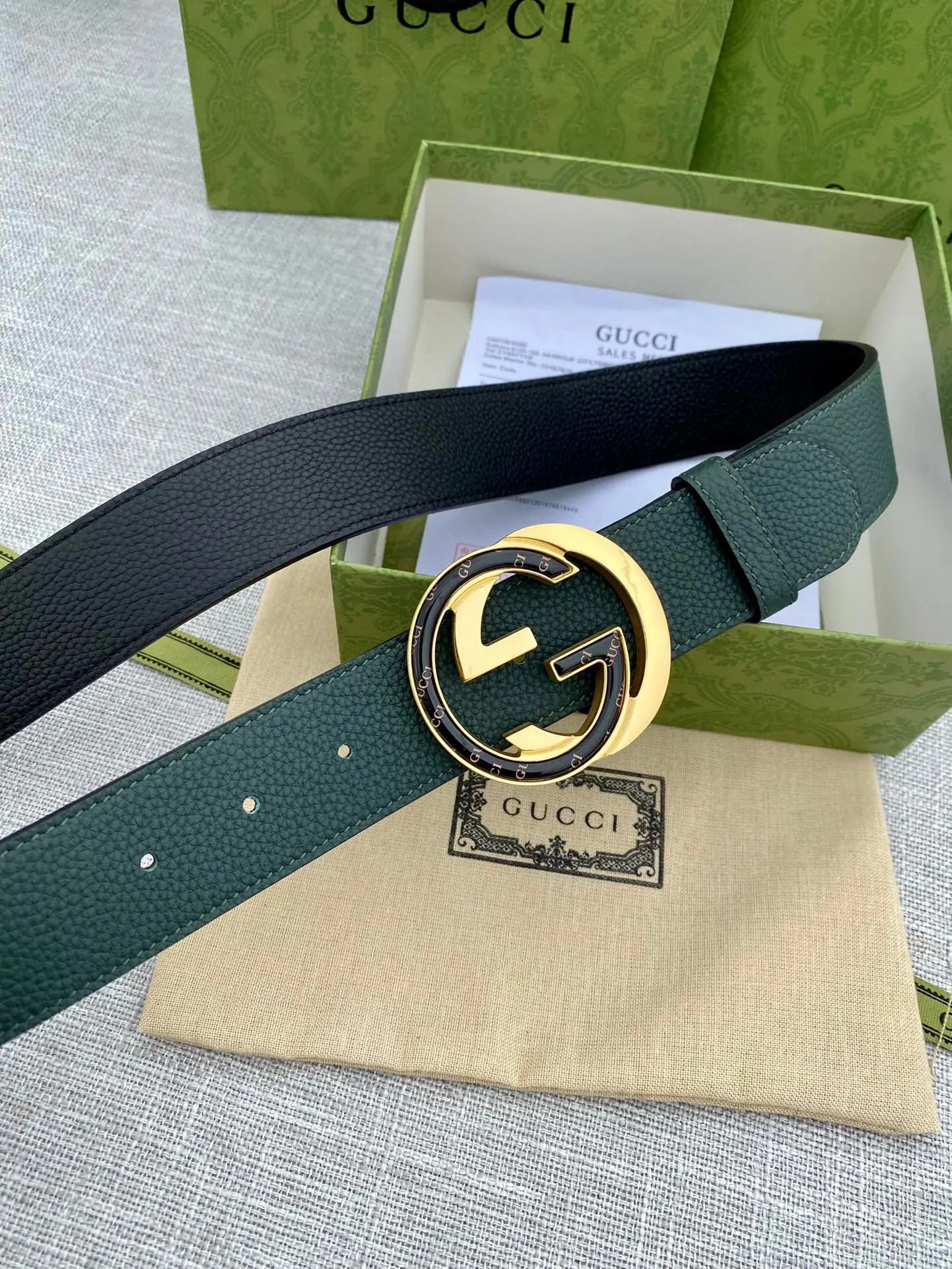 Gucci Marmont 双G扣牛皮双面腰带