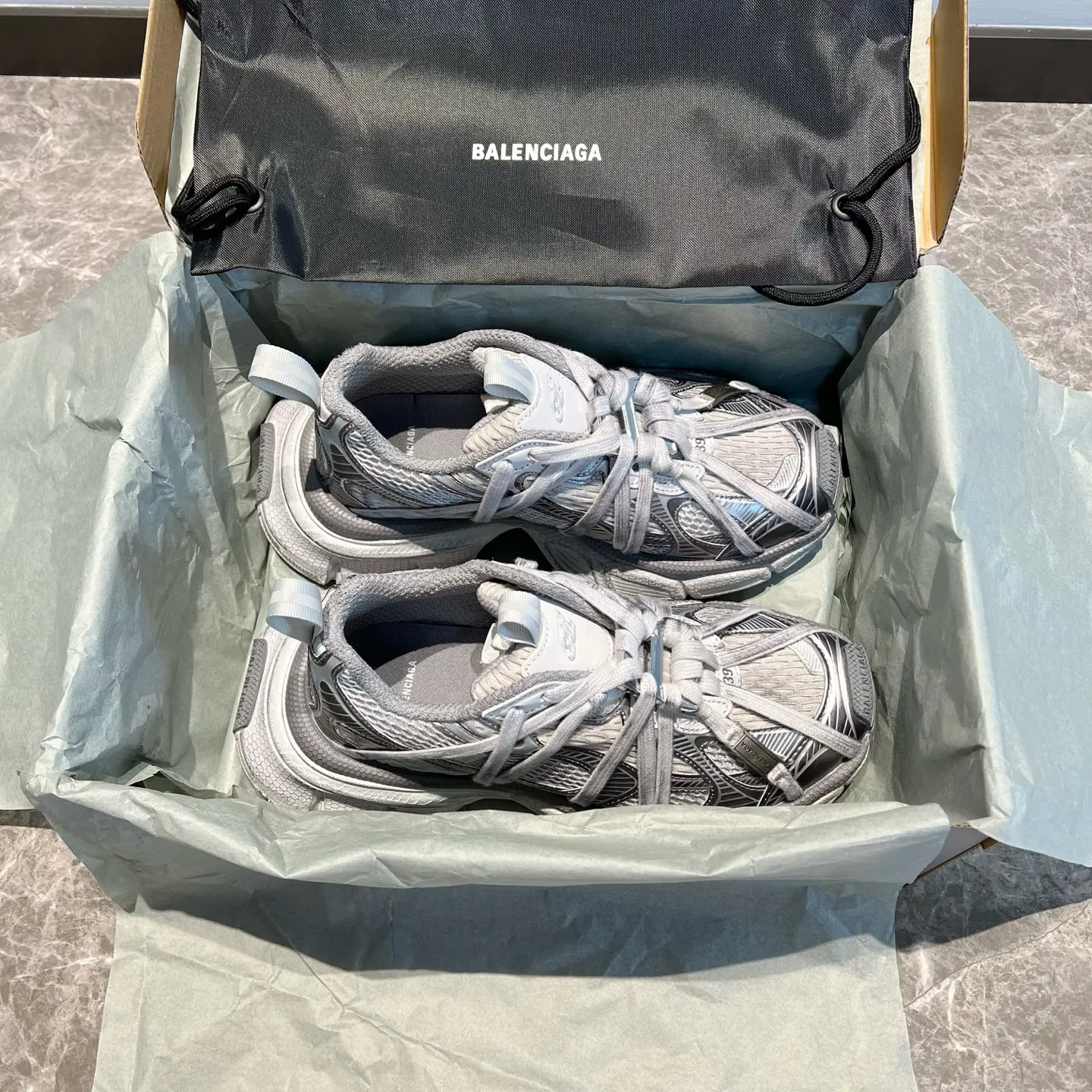 Balenciaga 银色 厚底 运动鞋