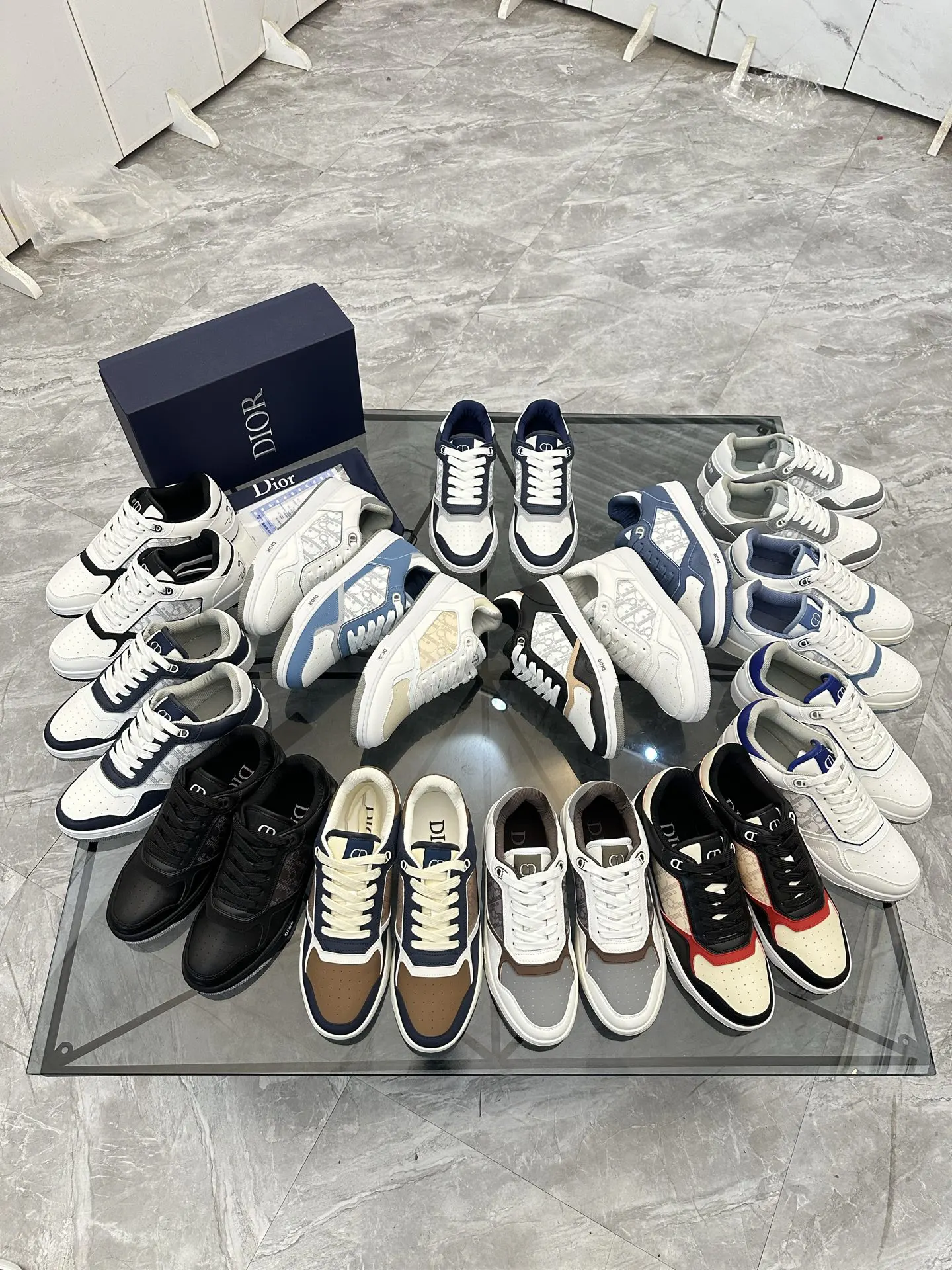 Dior Cowhide Shoes Comfortable And Sneakers