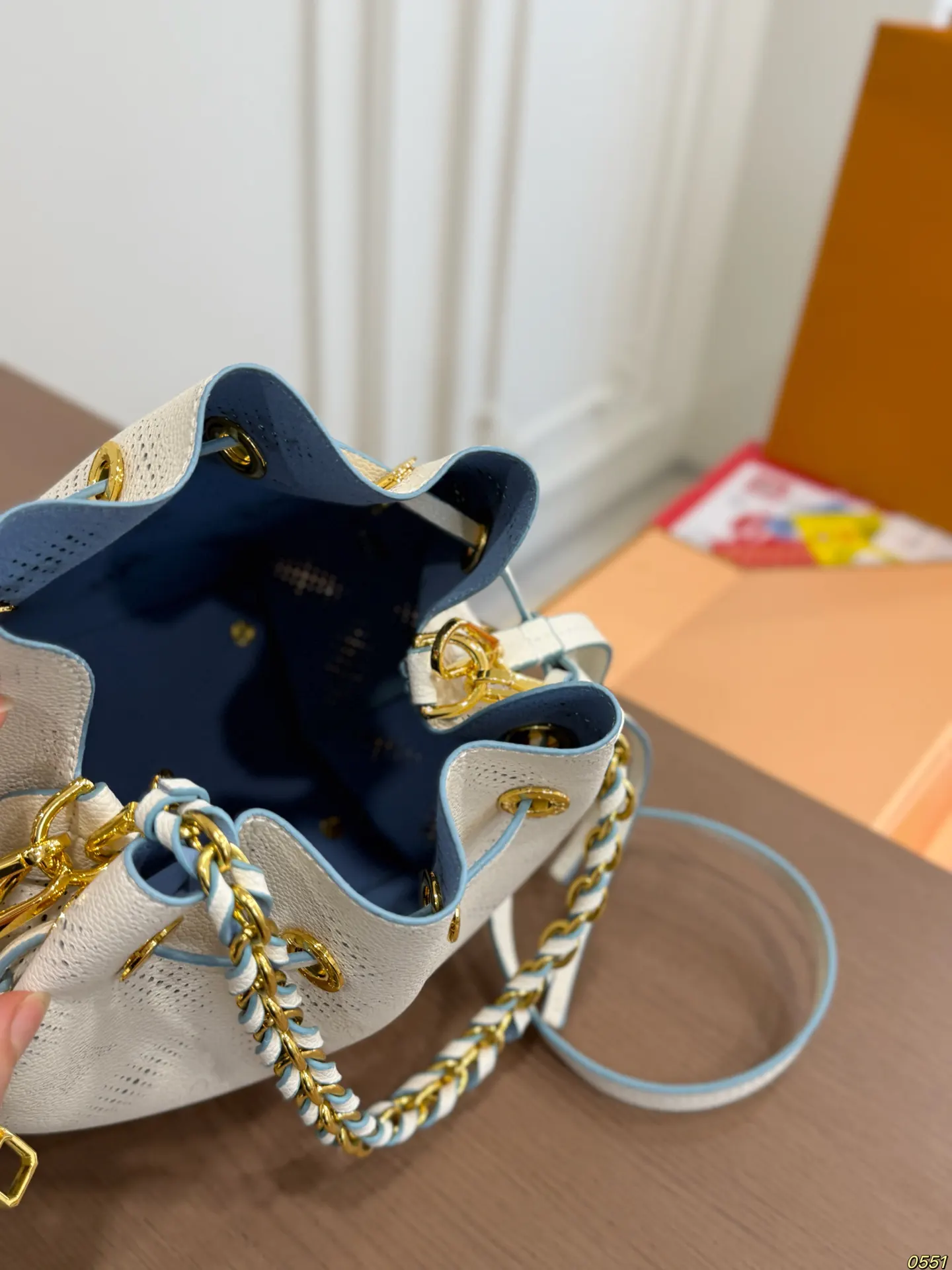 Louis Vuitton Bucket Bag Casual