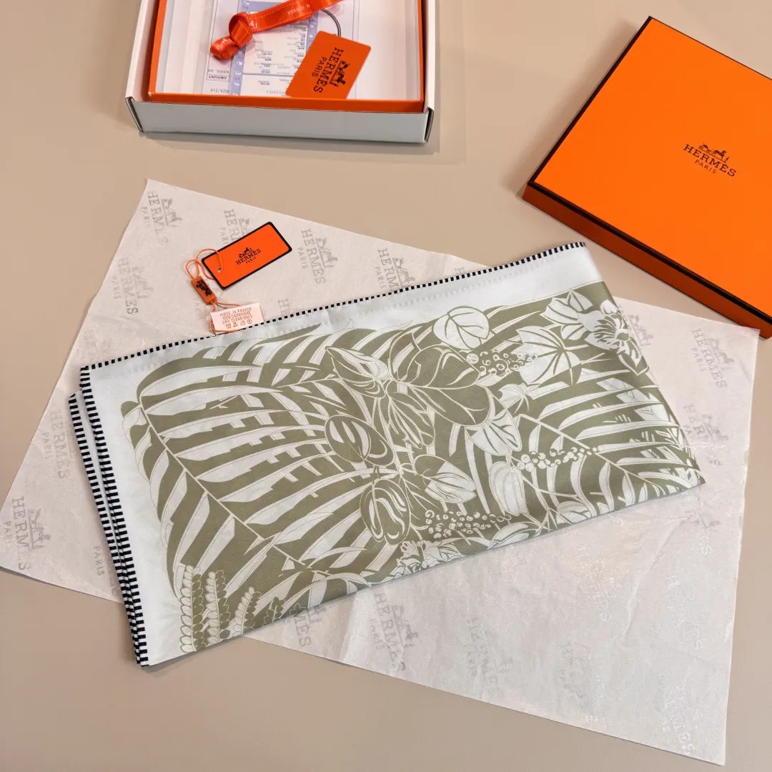 Hermès 丝巾 精致配飾