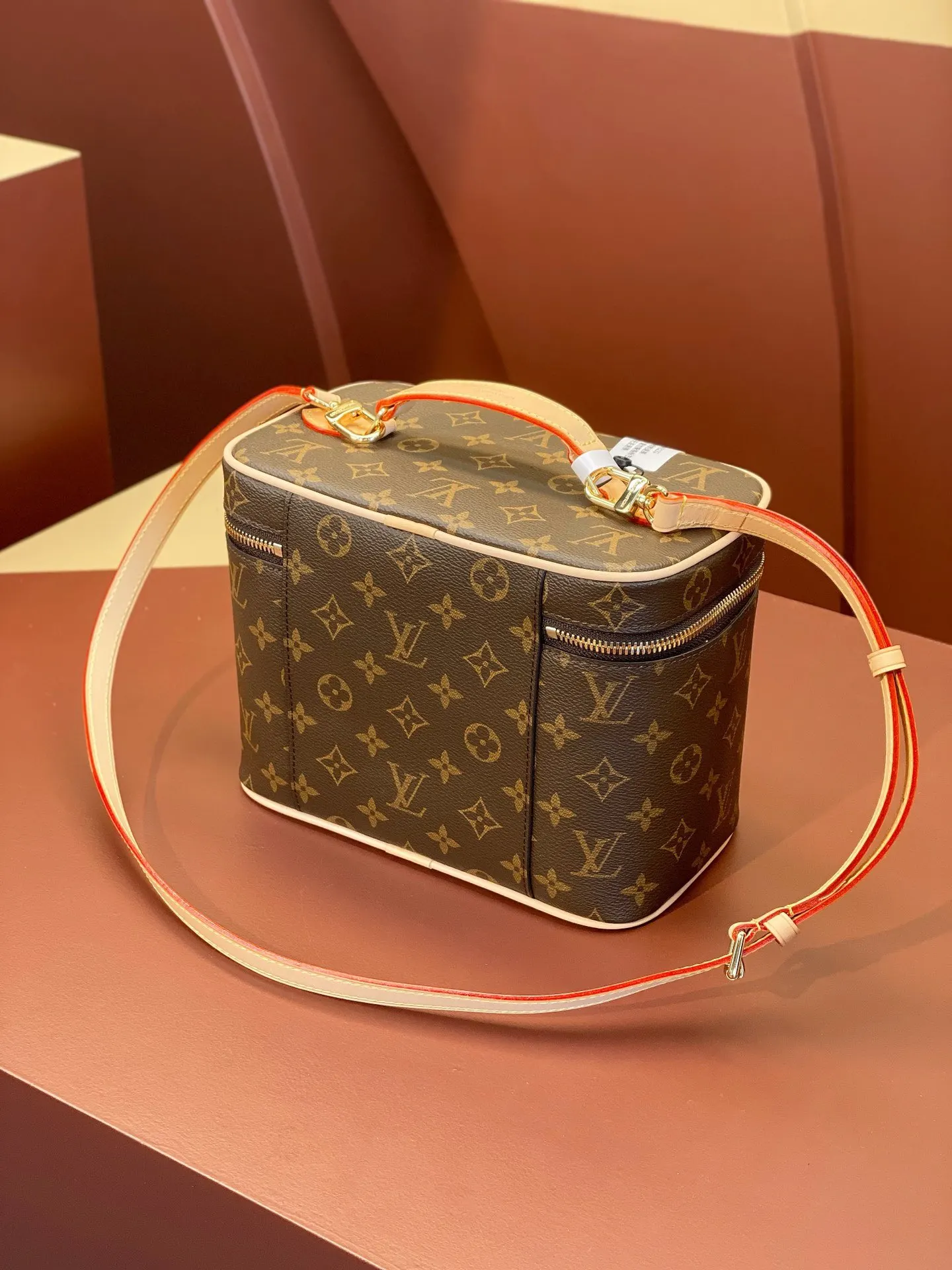 Cosmetic Pouch