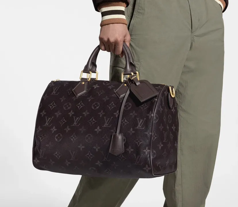 Fashion Item Travel Leather Image 9 Fashion Item Travel Leather Image 9