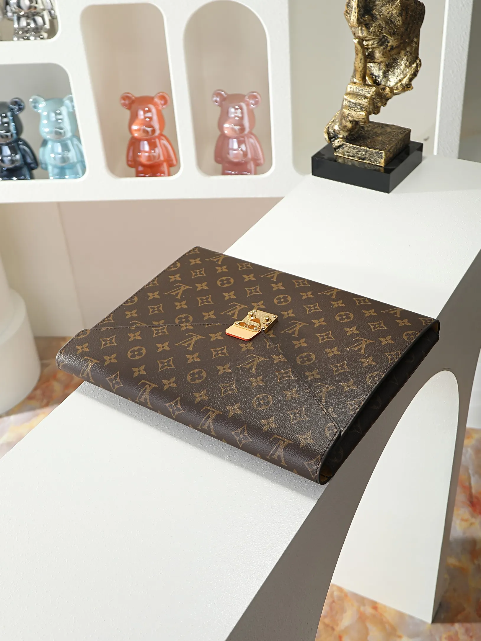 Louis Vuitton Brown Monogram Clutch Bag Canvas