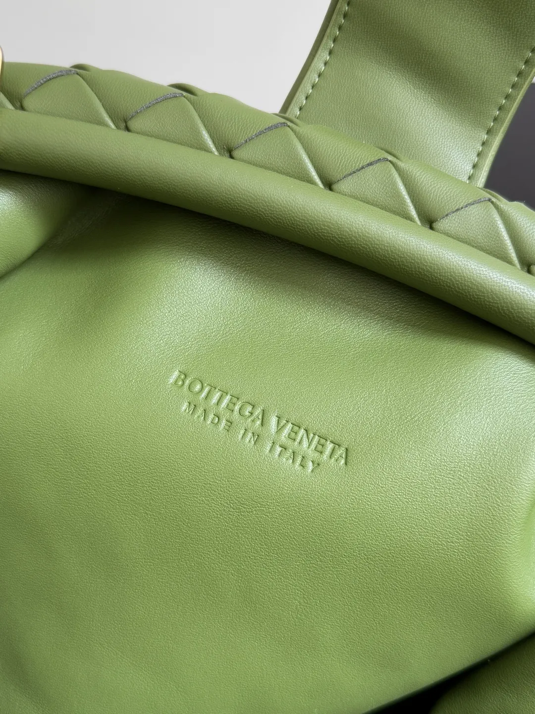 Bottega Veneta 链条包 精致链条款