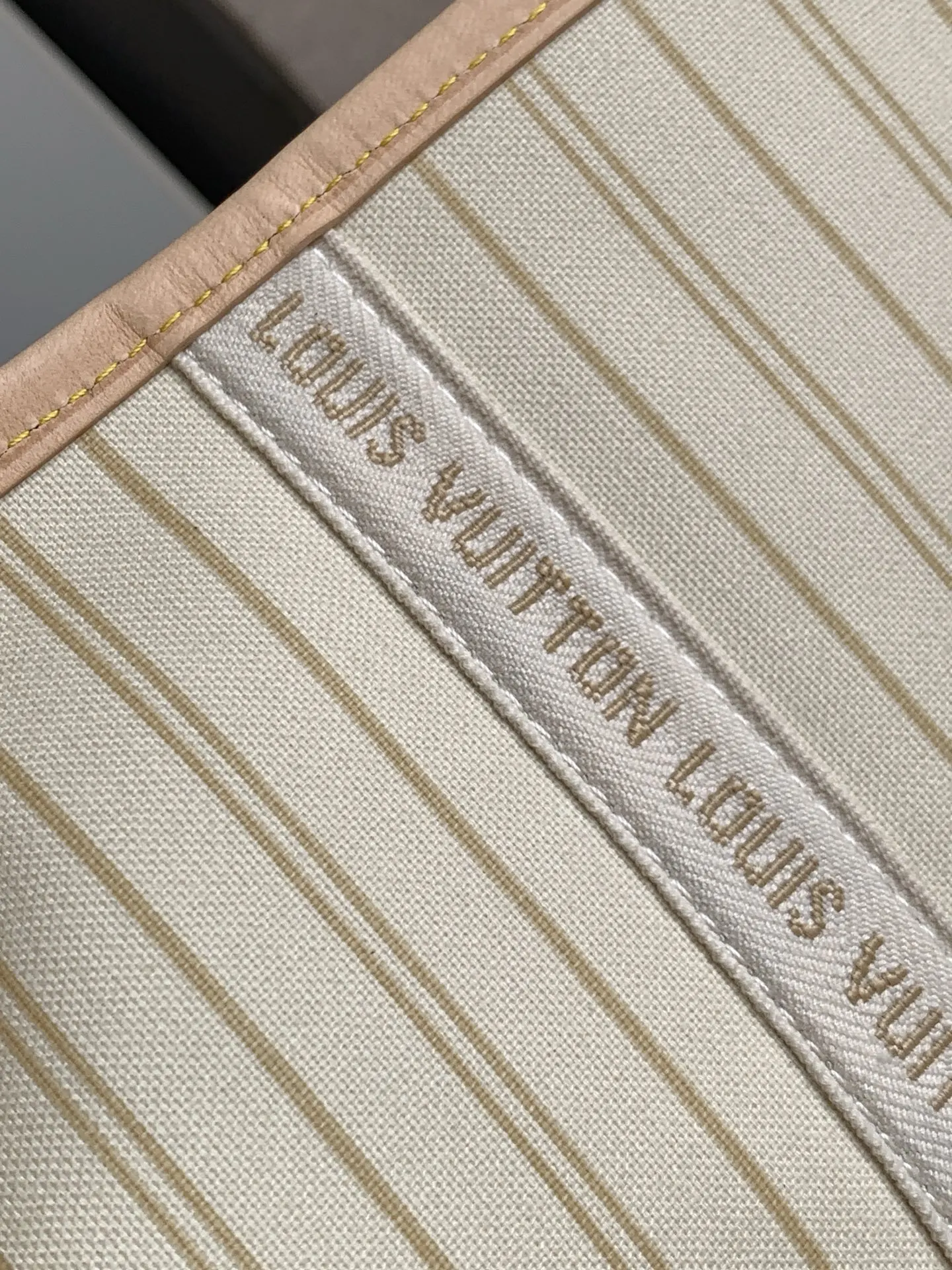 Tote Bag Leather Image 9 Tote Bag Leather Image 9