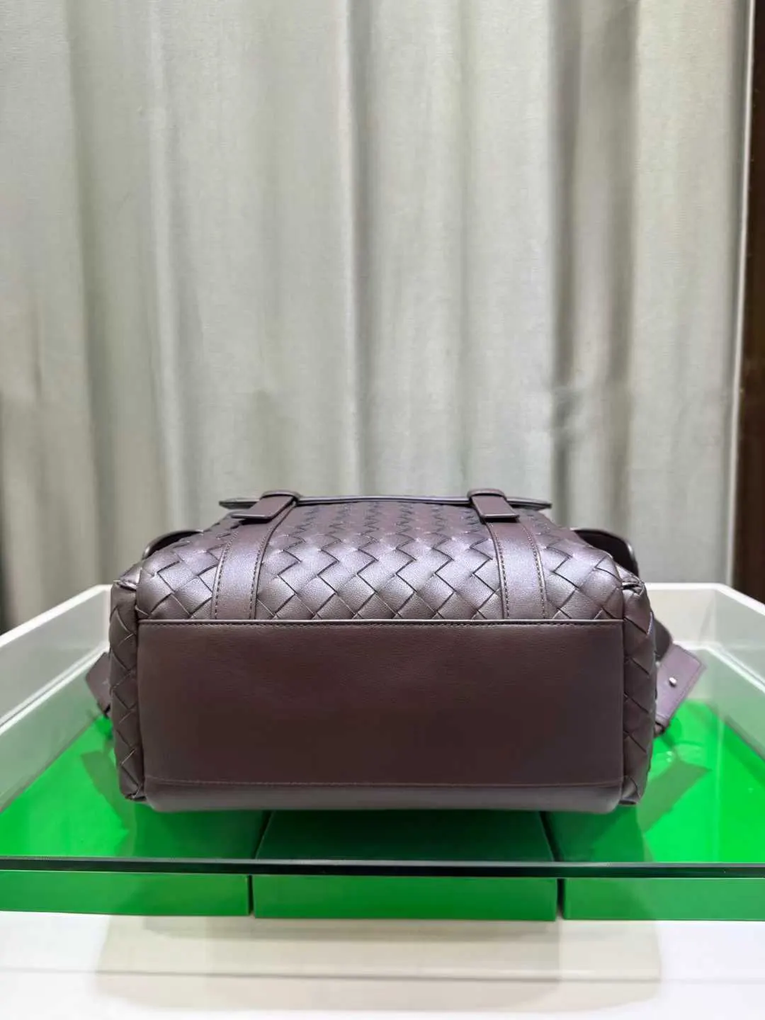 Bottega Veneta 小牛皮 雙肩包 实用雙肩款