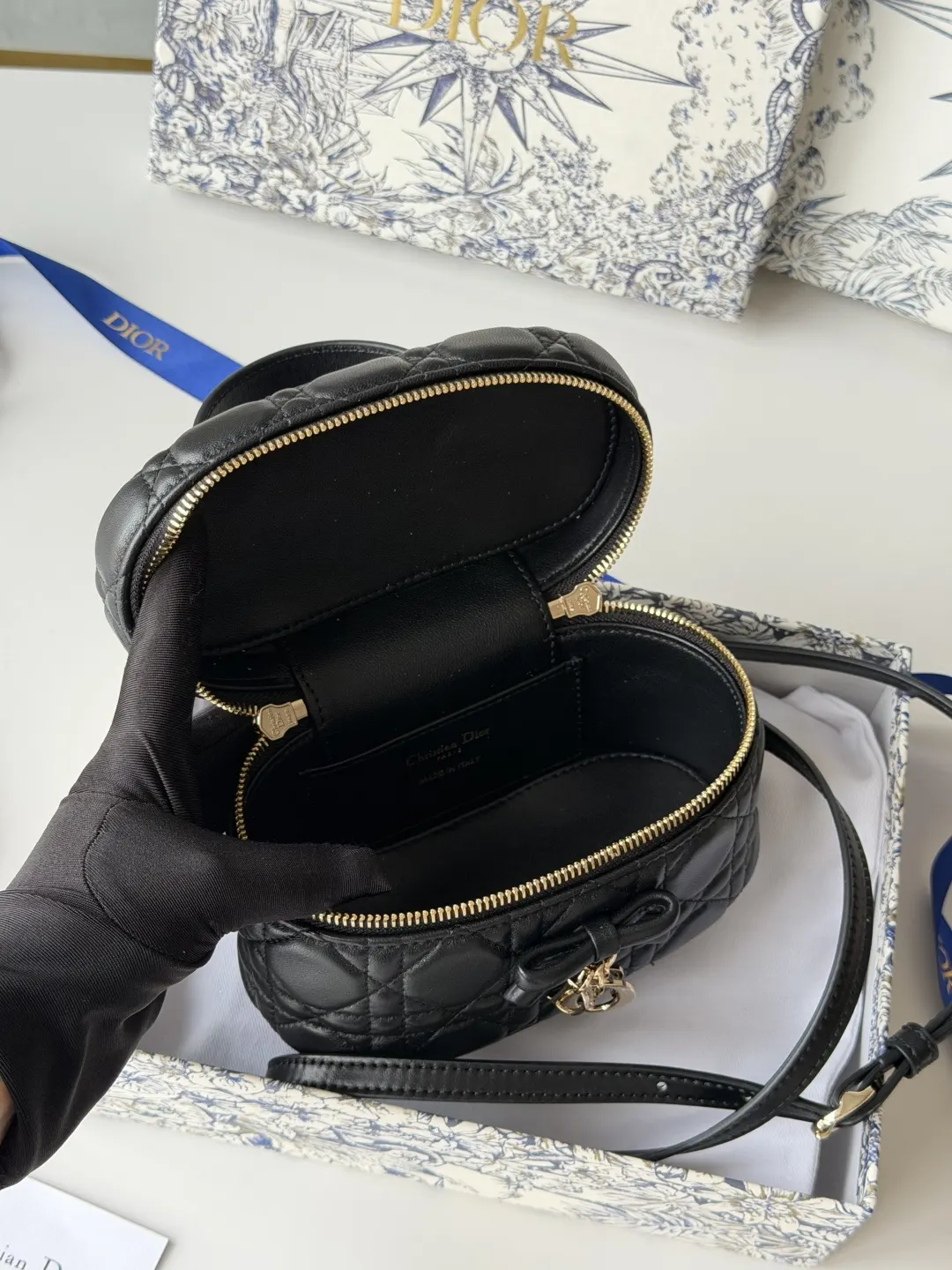 Dior 羊皮包包 手提斜挎 手提包(數字10) Dior 羊皮包包 手提斜挎 手提包(數字10)