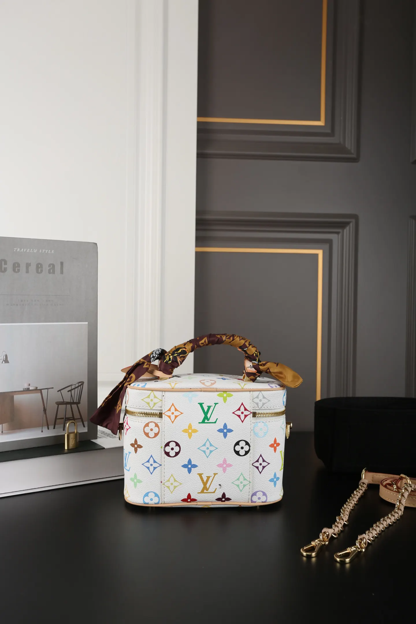 Louis Vuitton Crossbody Bag Lightweight