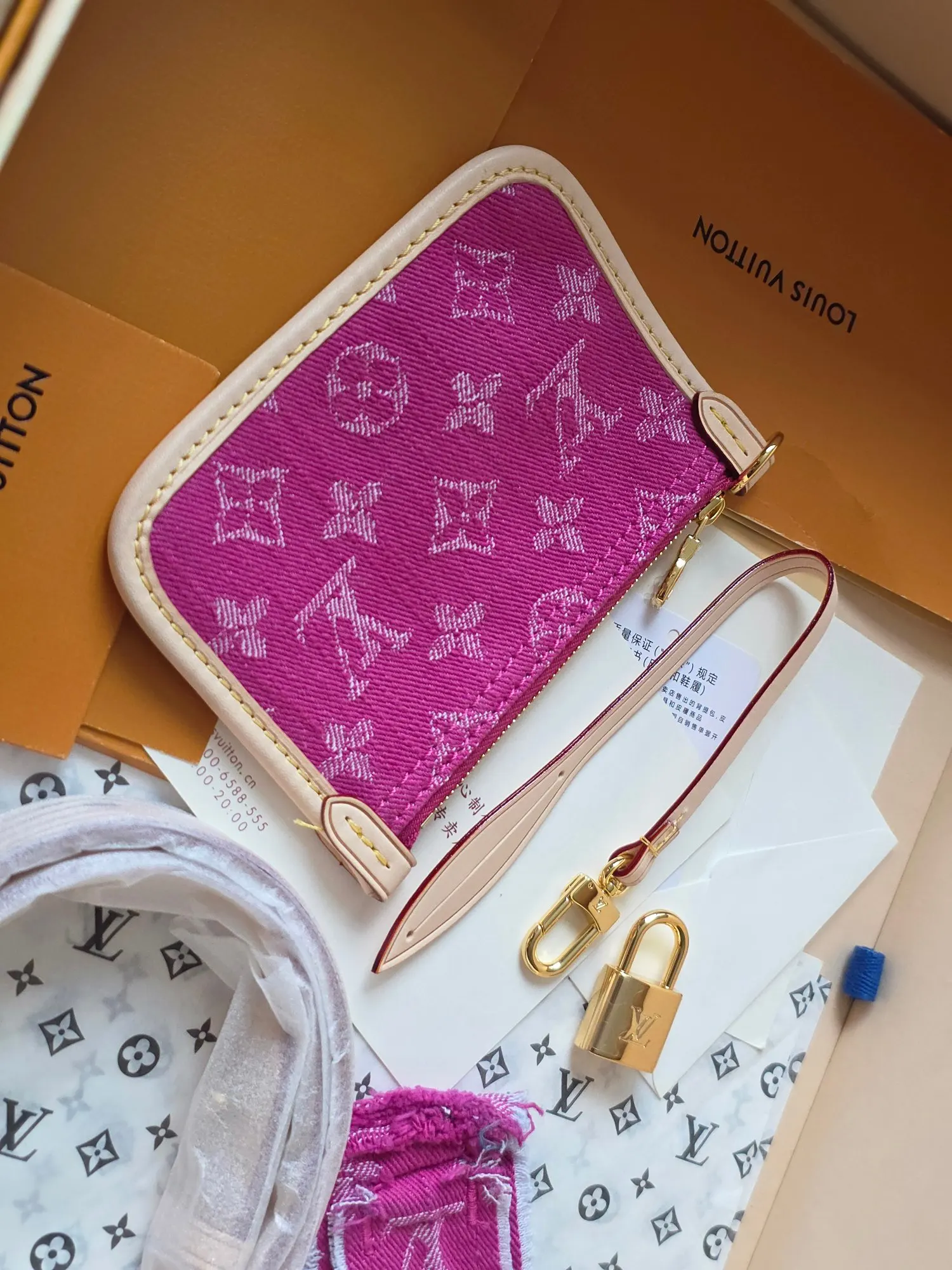 Louis Vuitton Red Bucket Bag Casual
