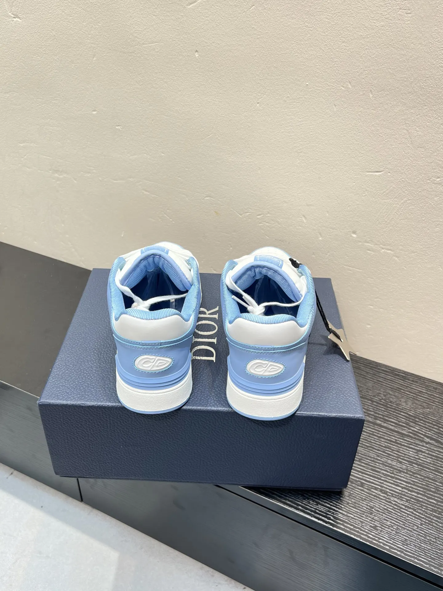 Dior Oblique White Sneakers Image 6 Dior Oblique White Sneakers Image 6