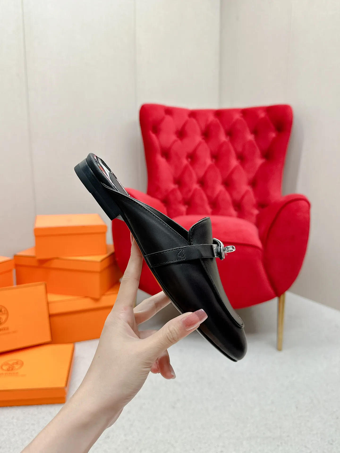 Hermès Leather Slides