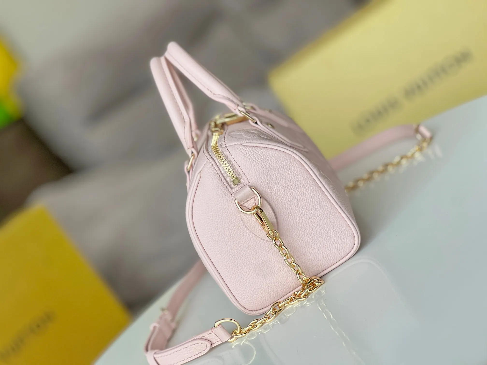 LV Speedy 牛皮 行李箱 旅行拉杆款 轻便出行款