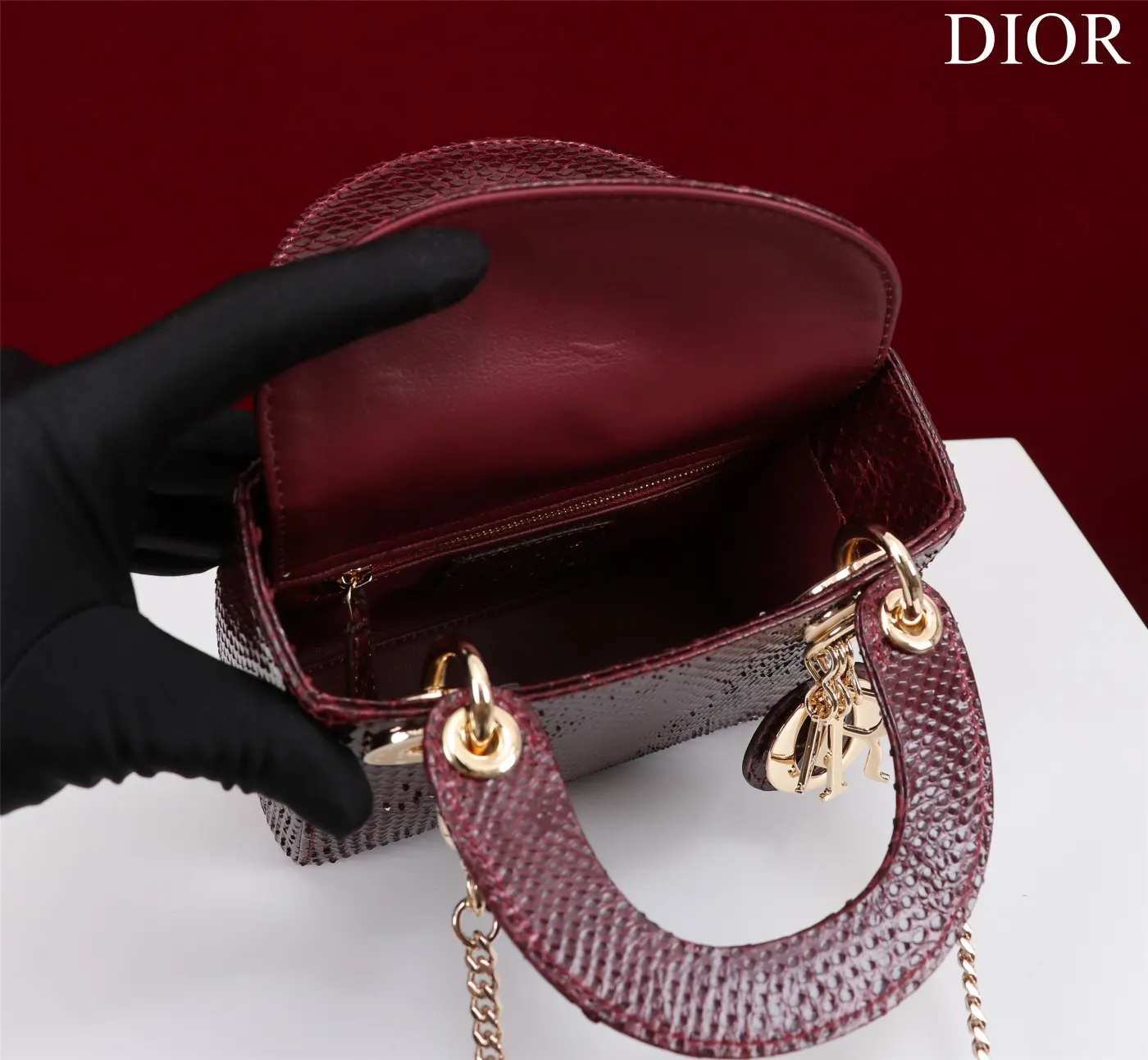 Dior Lady Dior 酒红色藤格纹手提斜挎包 复古款
