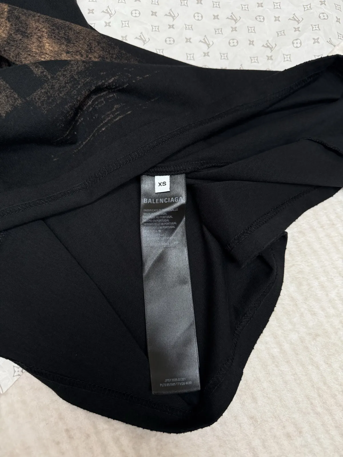 Balenciaga 黑色 純棉 短袖T恤 宽松休閒(數字6) Balenciaga 黑色 純棉 短袖T恤 宽松休閒(數字6)