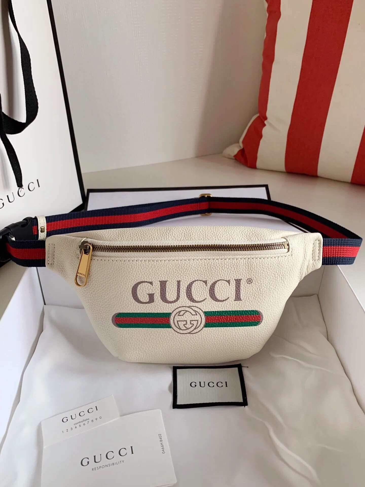 White Red Belt Bag Casual Leather