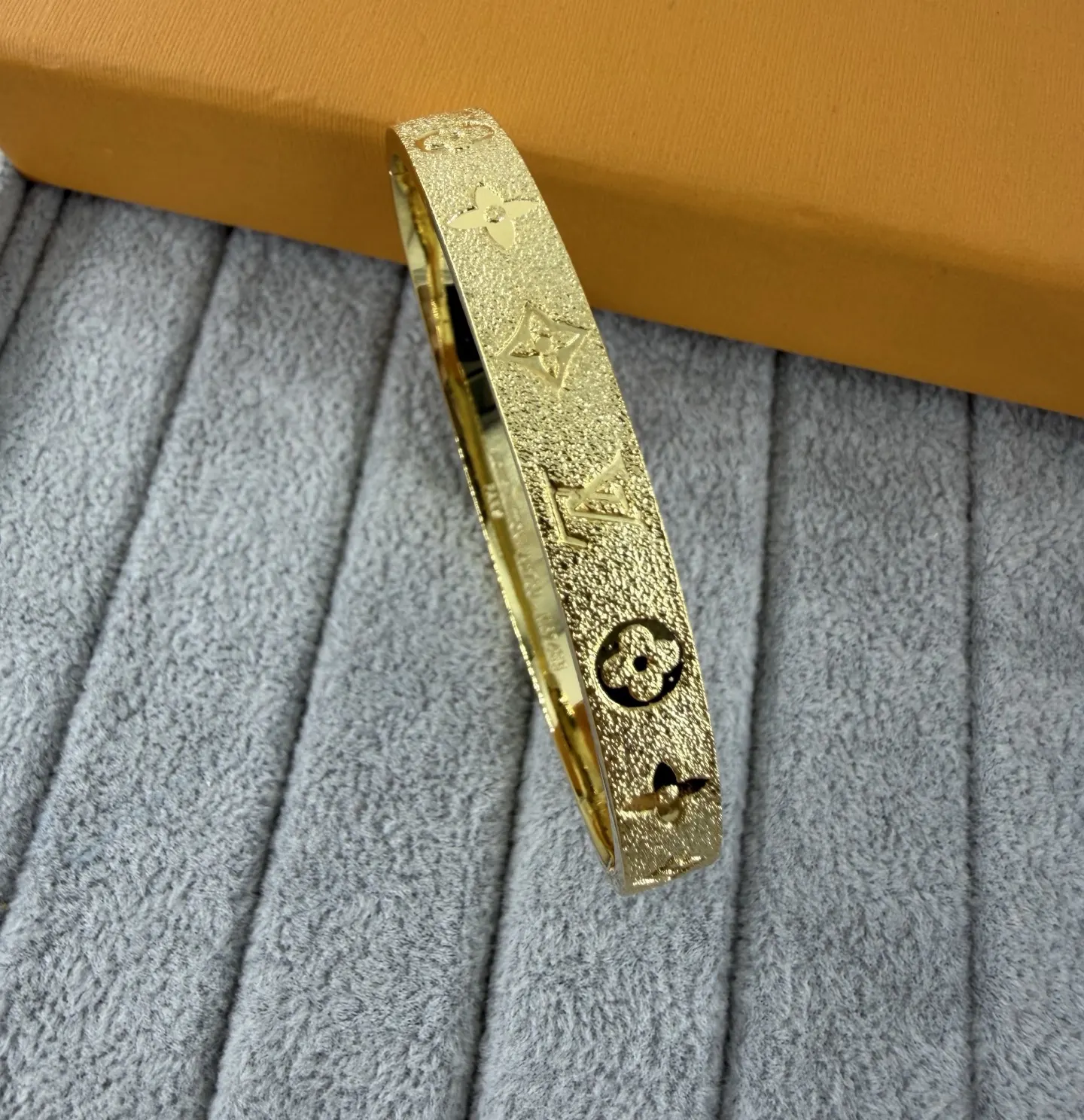 Louis Vuitton Bracelet