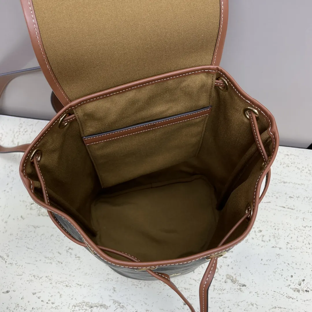 Gold Shoulder Bag Leather Image 9 Gold Shoulder Bag Leather Image 9