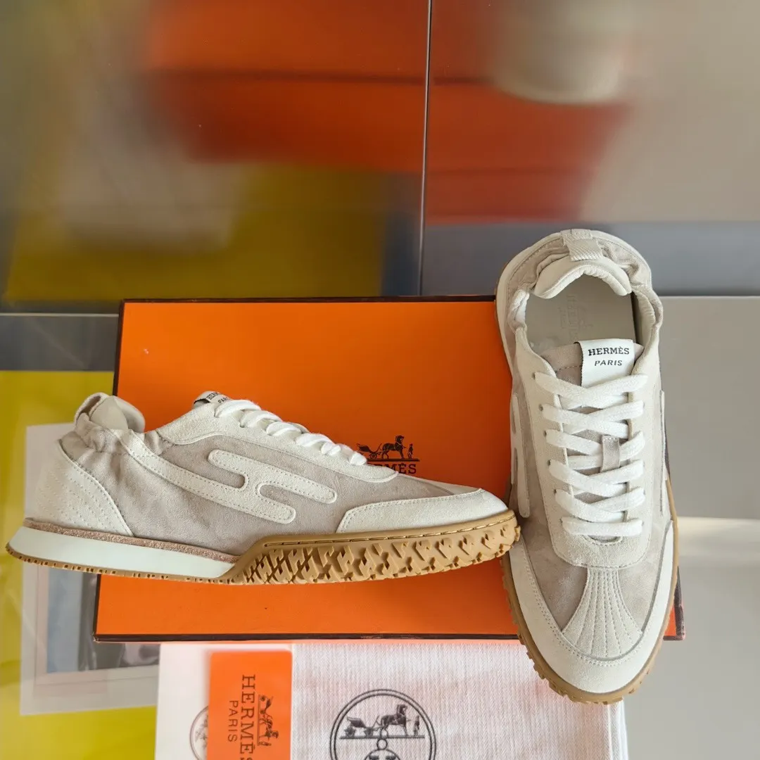 Hermès 运动鞋