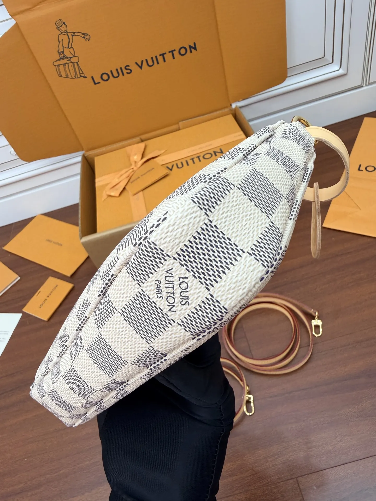 Fashion Item Travel