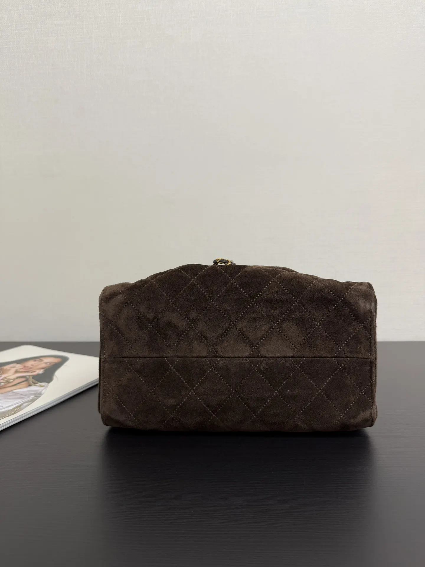 Chanel 牛皮Hobo腋下包 單肩背(數字6) Chanel 牛皮Hobo腋下包 單肩背(數字6)