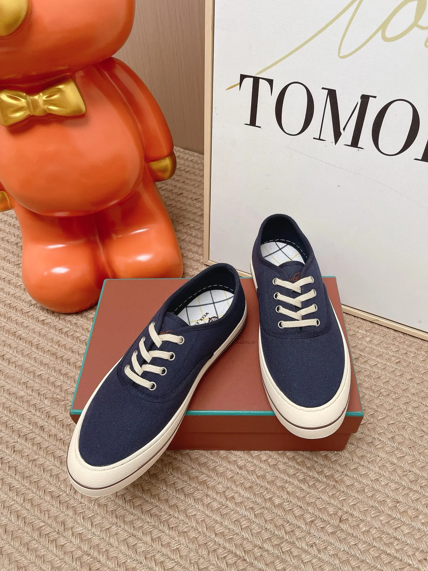 Loro Piana Sneakers Casual Versatile Image 4 Loro Piana Sneakers Casual Versatile Image 4