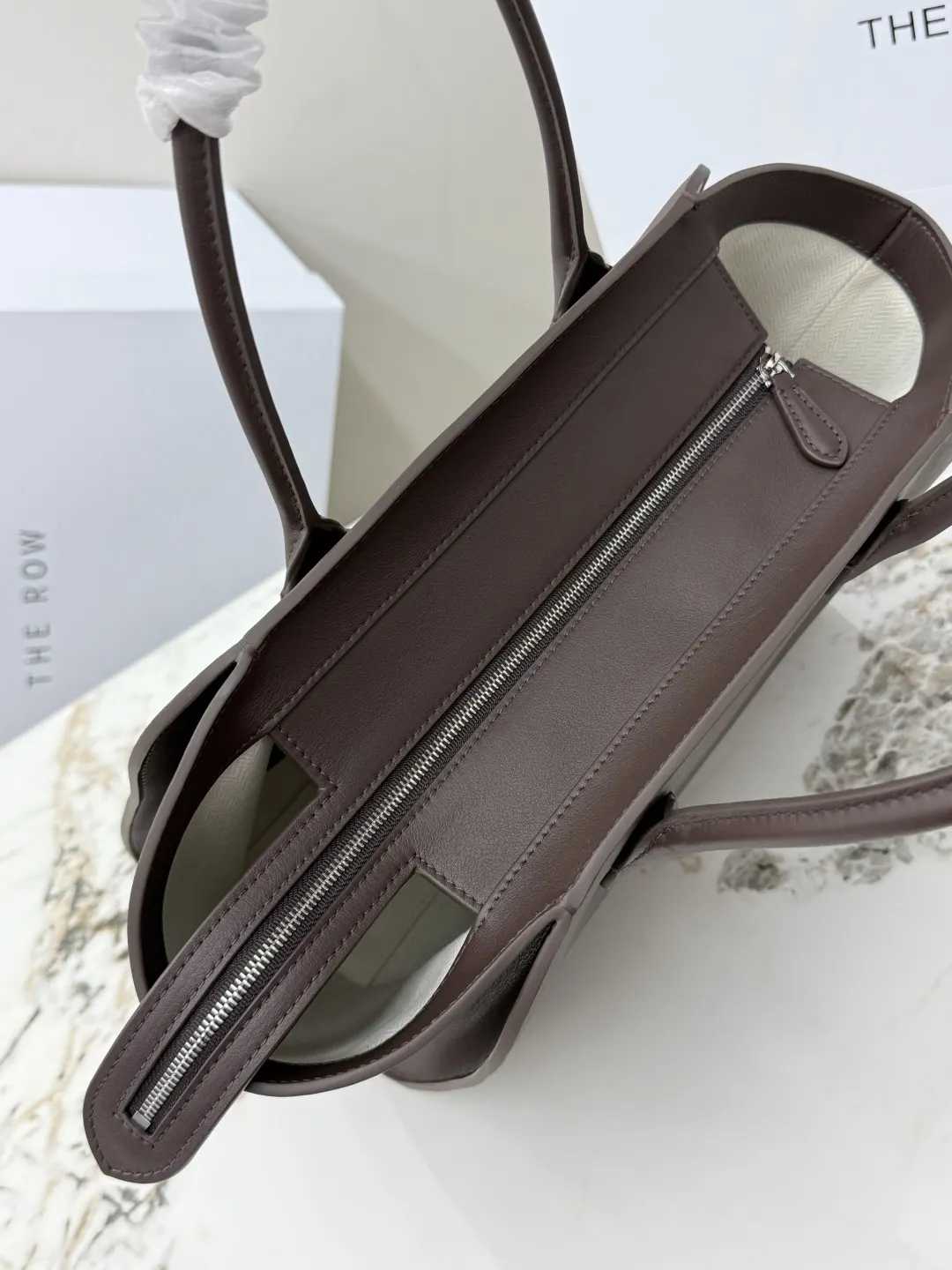 Silver Tote Bag Leather