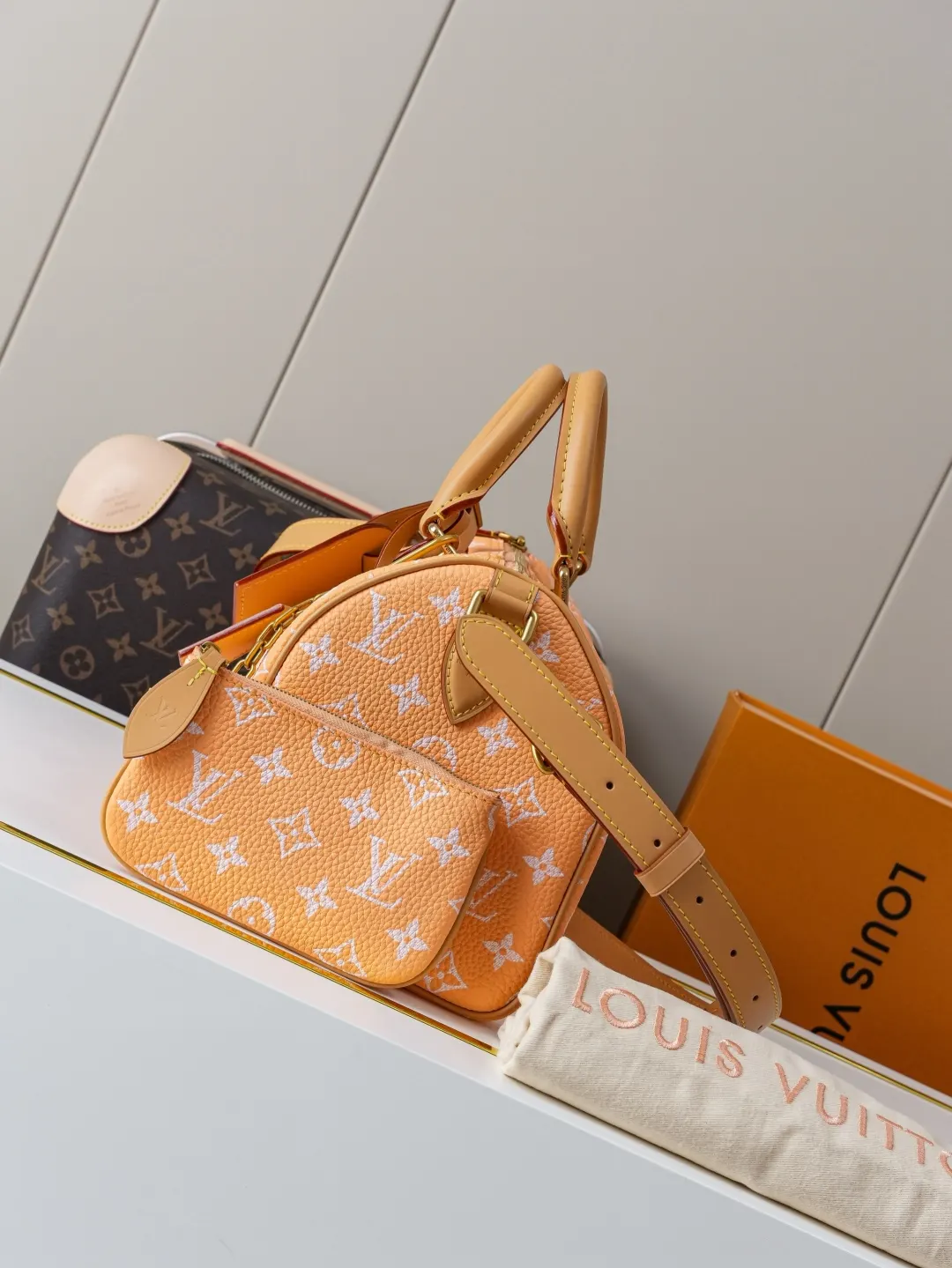 Organizer Pouch Travel Leather