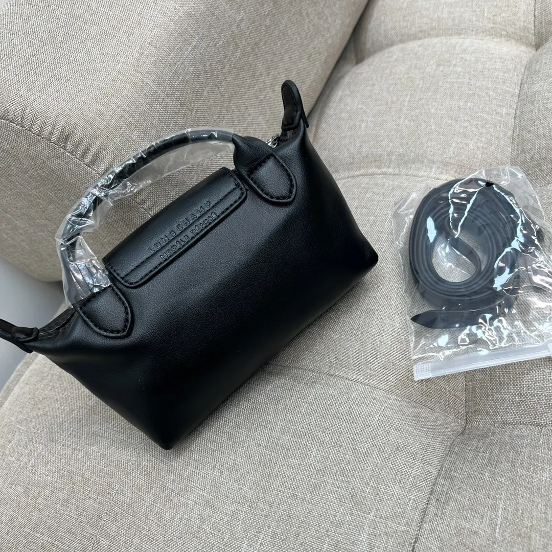 Black Top Handle Bag Commuter Classic