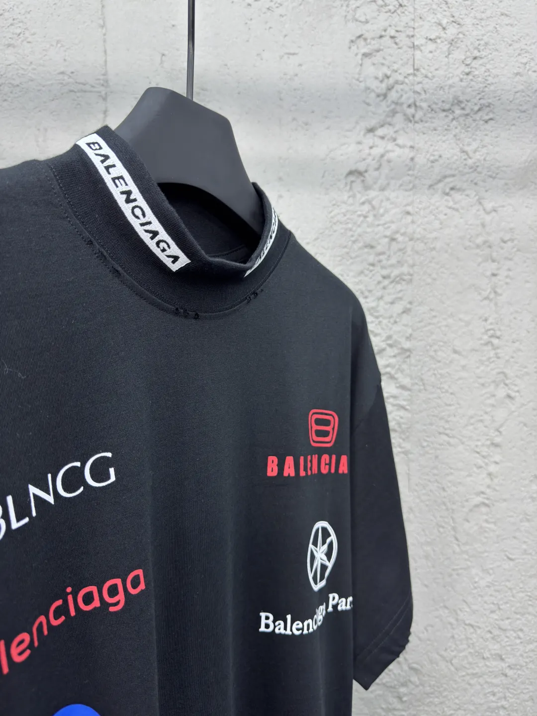 Balenciaga 黑色 Logo 短袖T恤