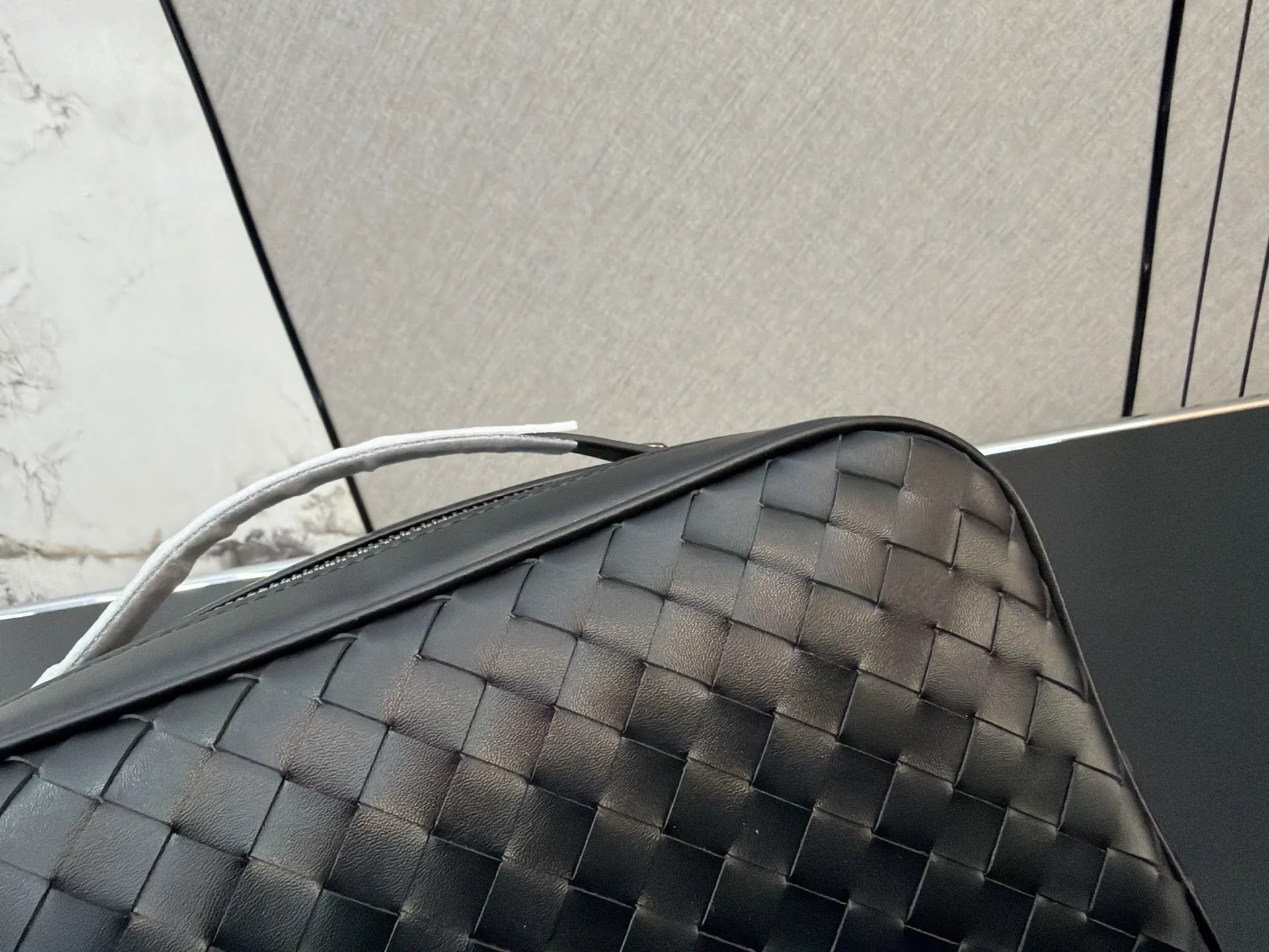 Bottega Veneta 牛皮 手拿包 精致手拿款