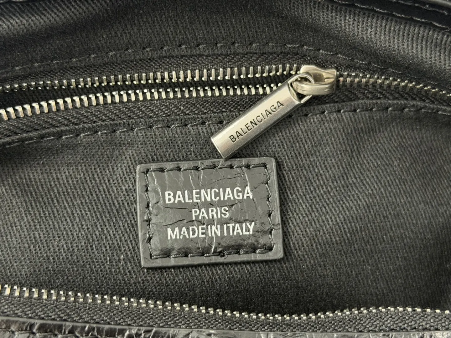 Balenciaga Black Style
