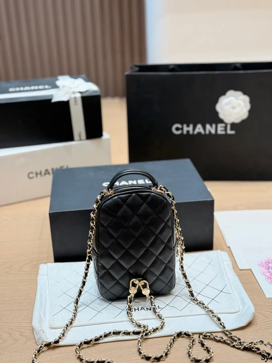 CHANEL 白色 金色 牛皮 雙肩包 实用雙肩款