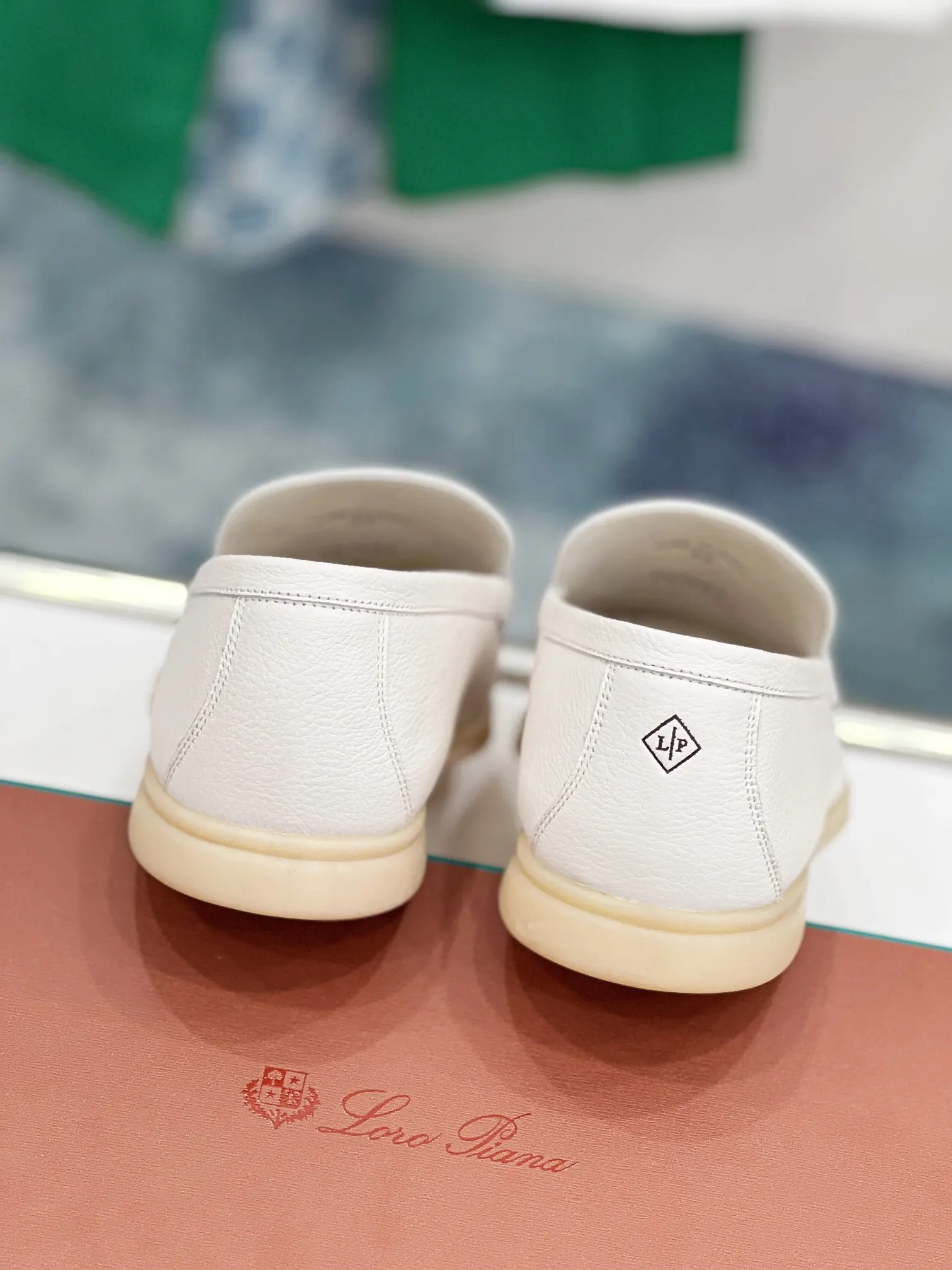 Hermès Sneakers