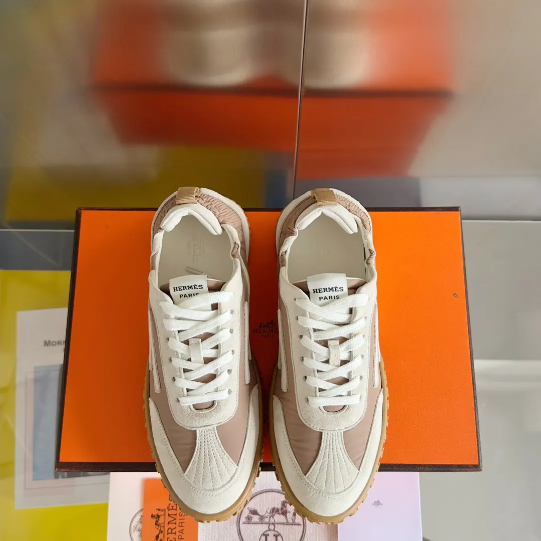 Hermès 运动鞋