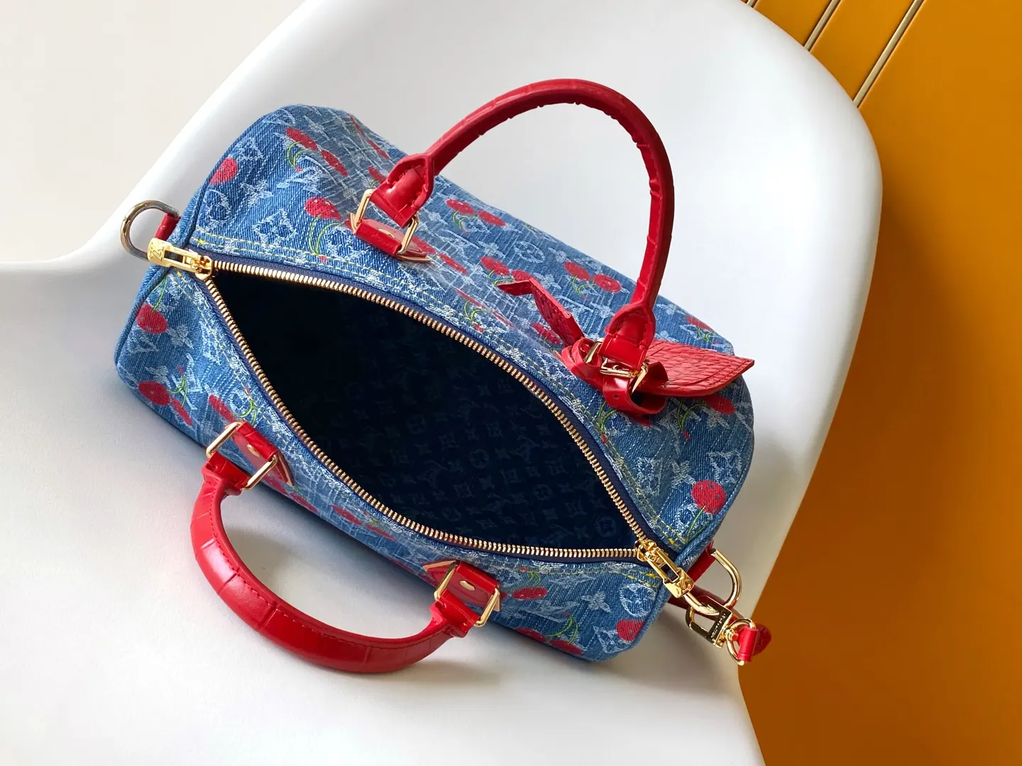LV Speedy zipper wallet Image 8