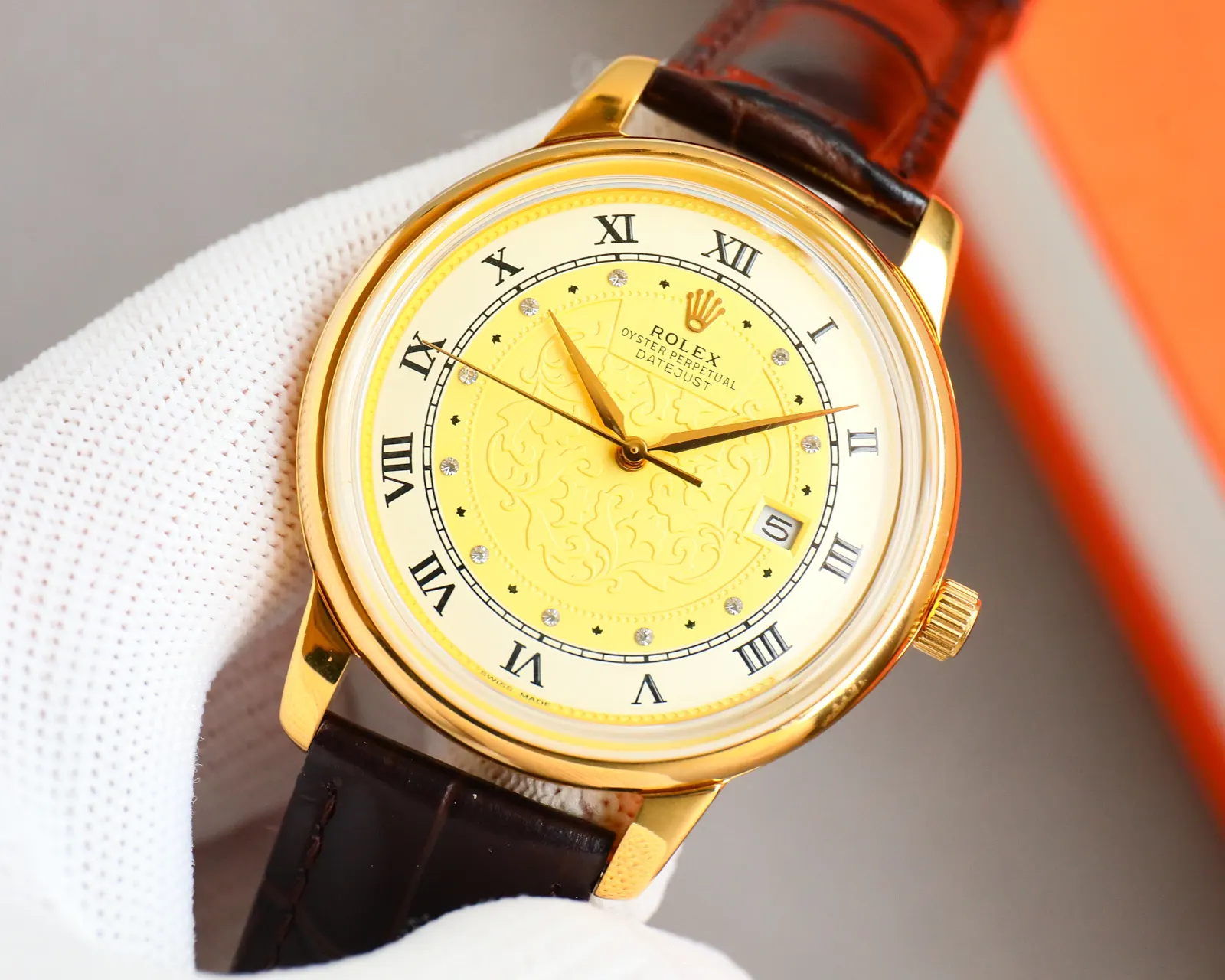 Watch Classic Leather