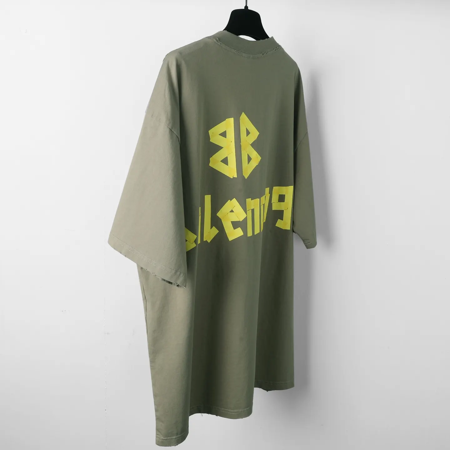 Balenciaga Logo 短袖T恤(數字8) Balenciaga Logo 短袖T恤(數字8)