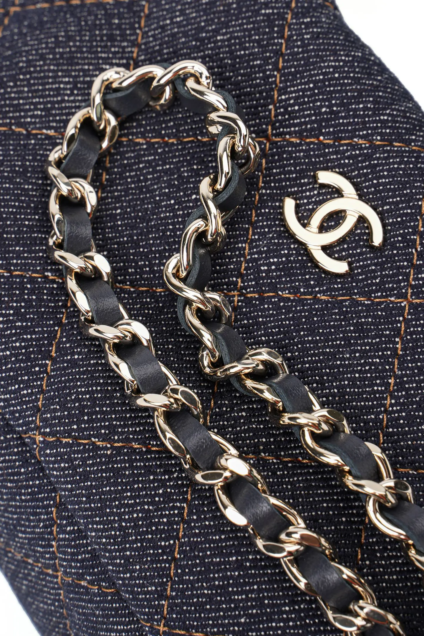 Chanel 牛仔布链条包 单肩斜挎