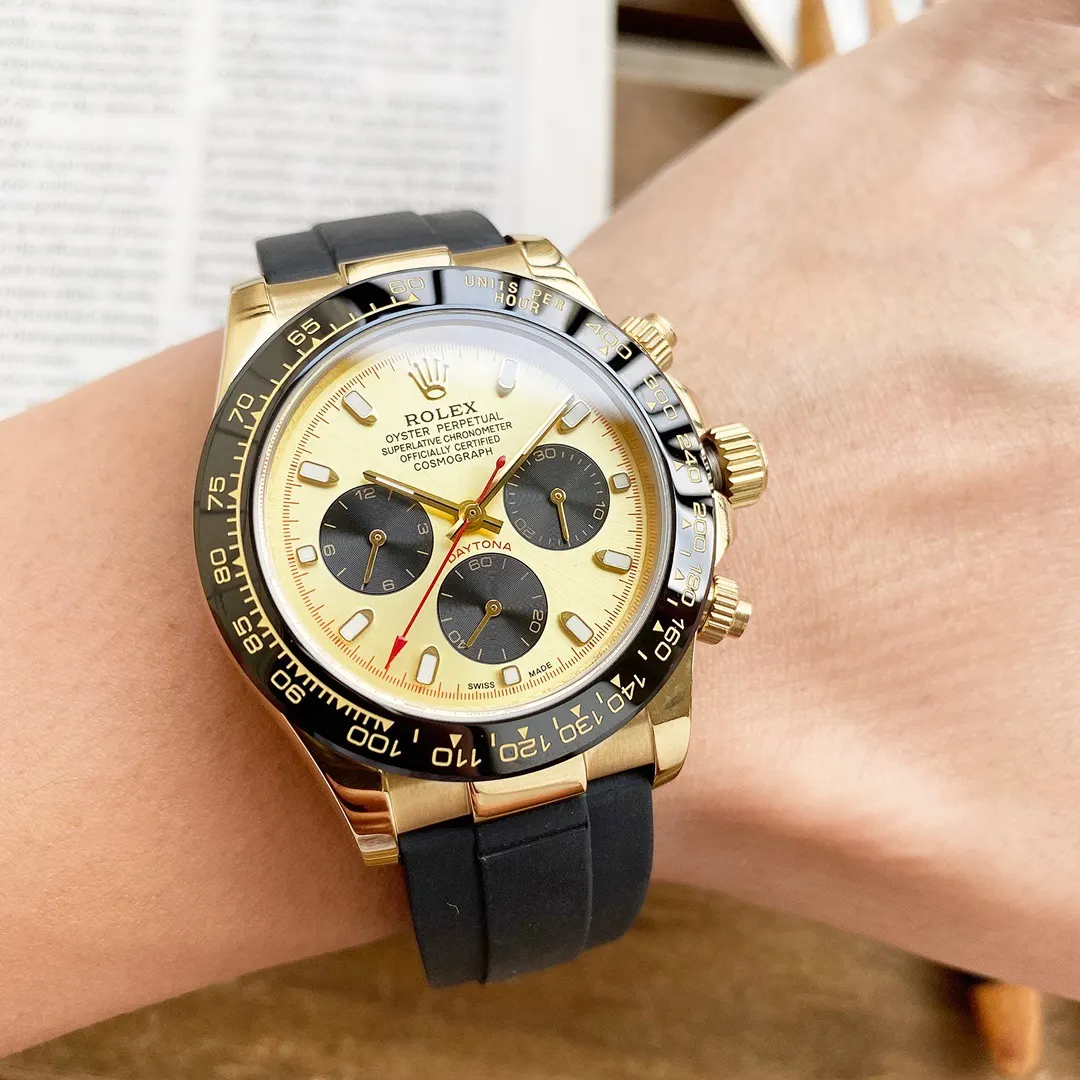 Rolex 黑色 盘面的底色纹路经过无数次过滤改正 确保百分百吻合与 手錶 經典腕表款