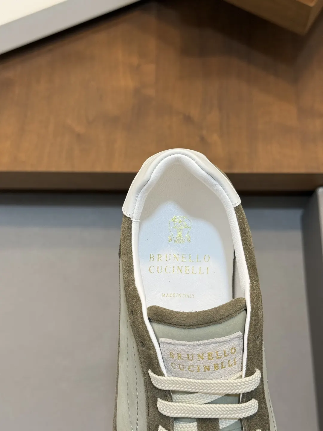 Brunello Cucinelli SS 白色 運動鞋 休閒百搭款(數字7) Brunello Cucinelli SS 白色 運動鞋 休閒百搭款(數字7)