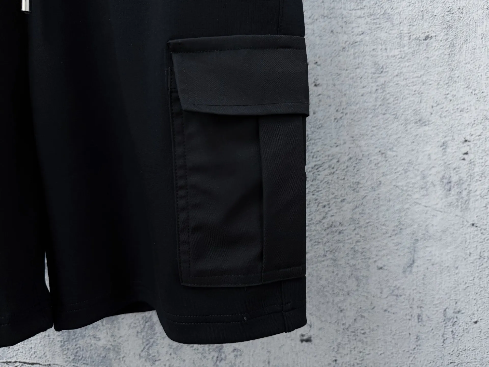 Prada 短裤 休闲寬鬆
