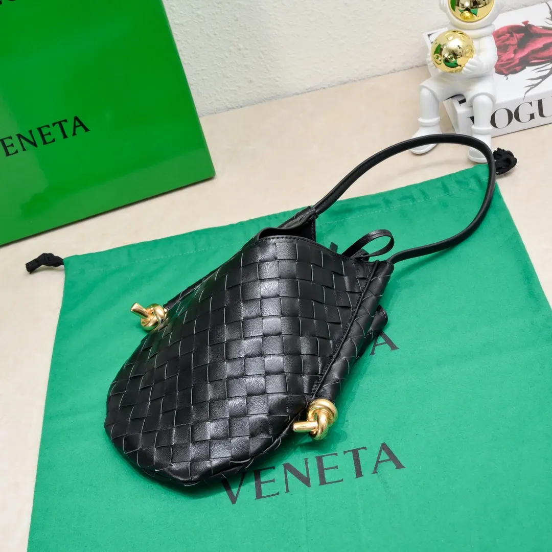 Bottega Veneta 黑色 綠色 皮革 單肩包 日常單肩背款