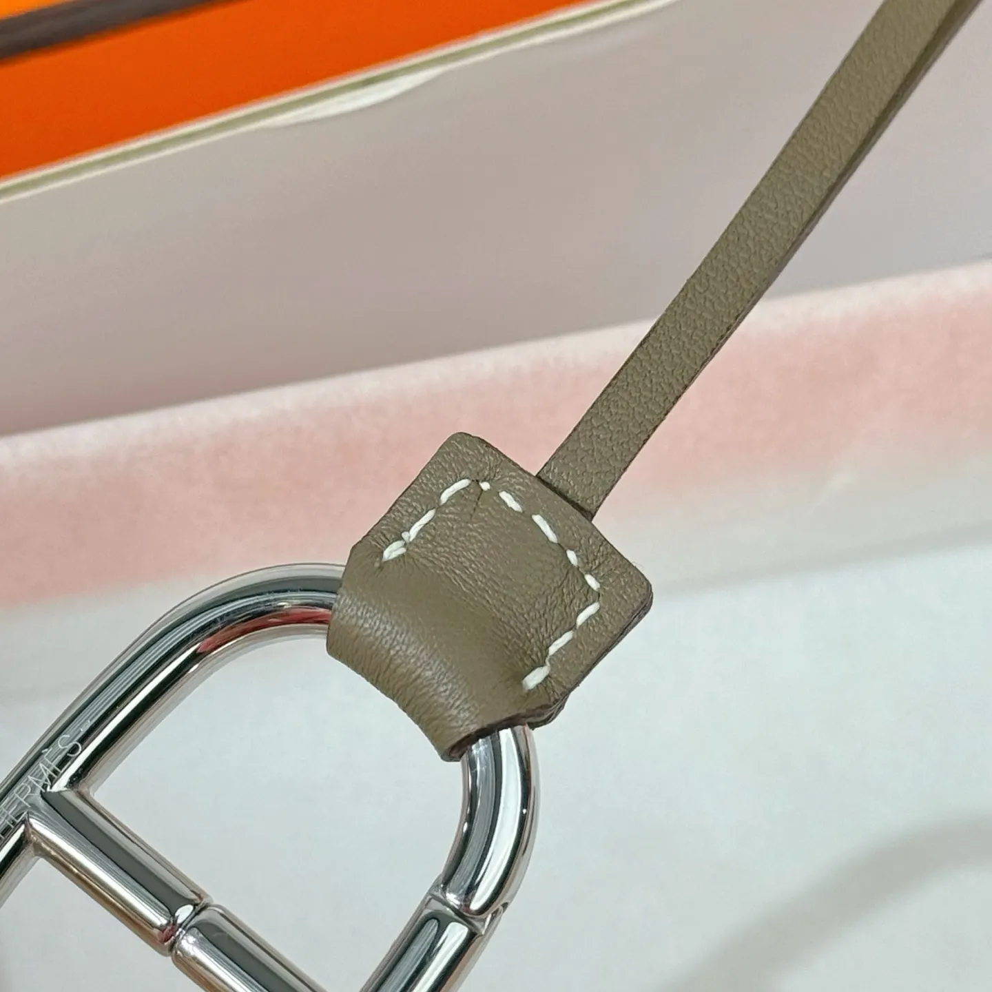 Hermes Roulis 牛皮 斜挎包 經典款