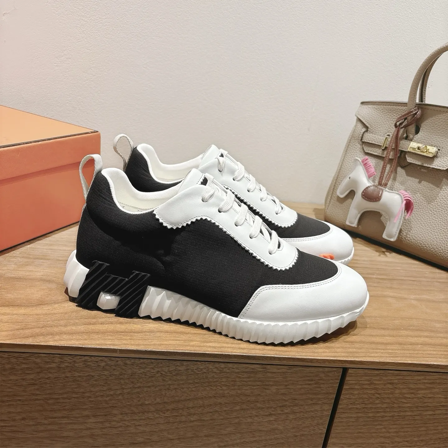 Hermès SS 运动鞋