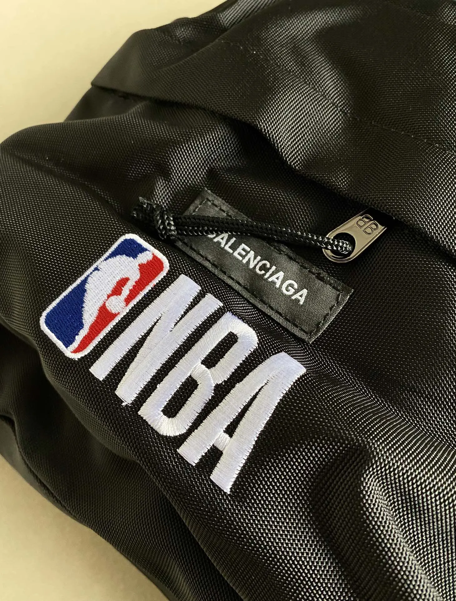 Balenciaga 黑色 帆布 雙肩包 实用雙肩款(數字9) Balenciaga 黑色 帆布 雙肩包 实用雙肩款(數字9)