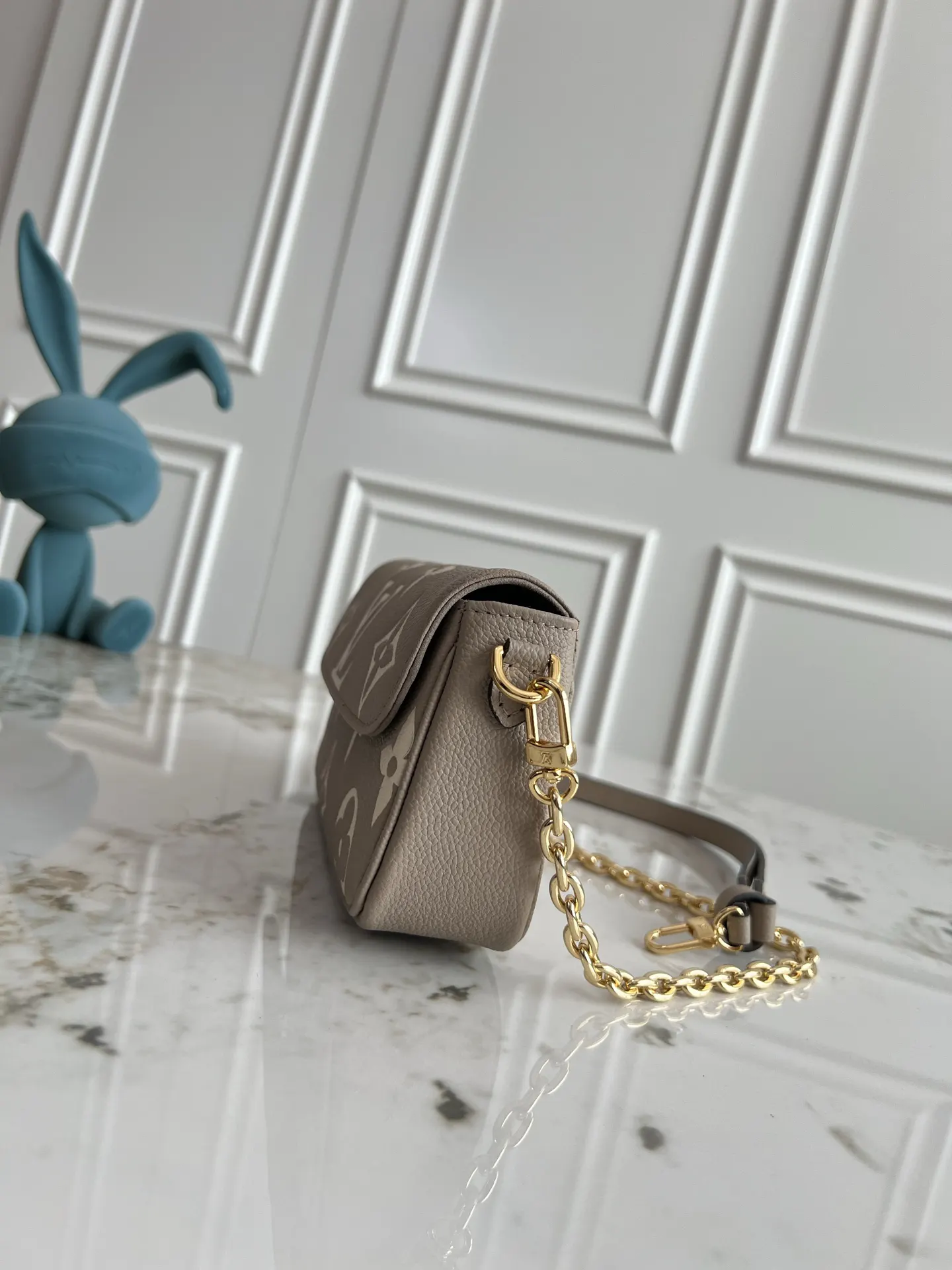 LV M82211 老花 钱包 精选款