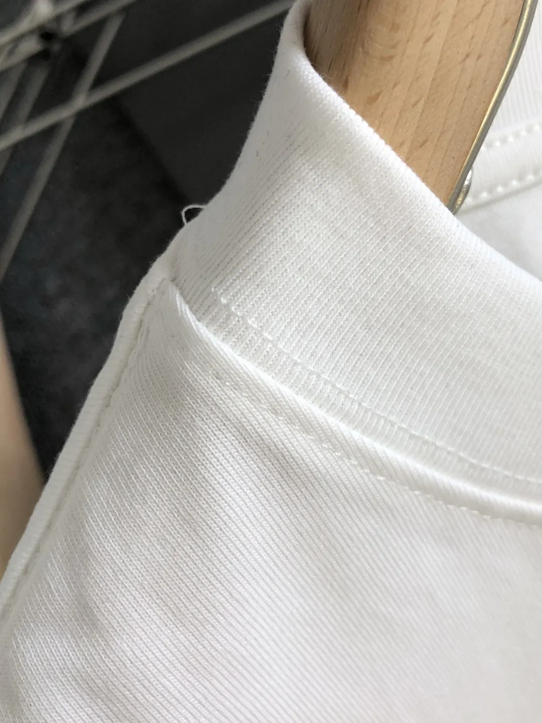 Dior 白色手写字母短袖T恤 休闲款 白色款