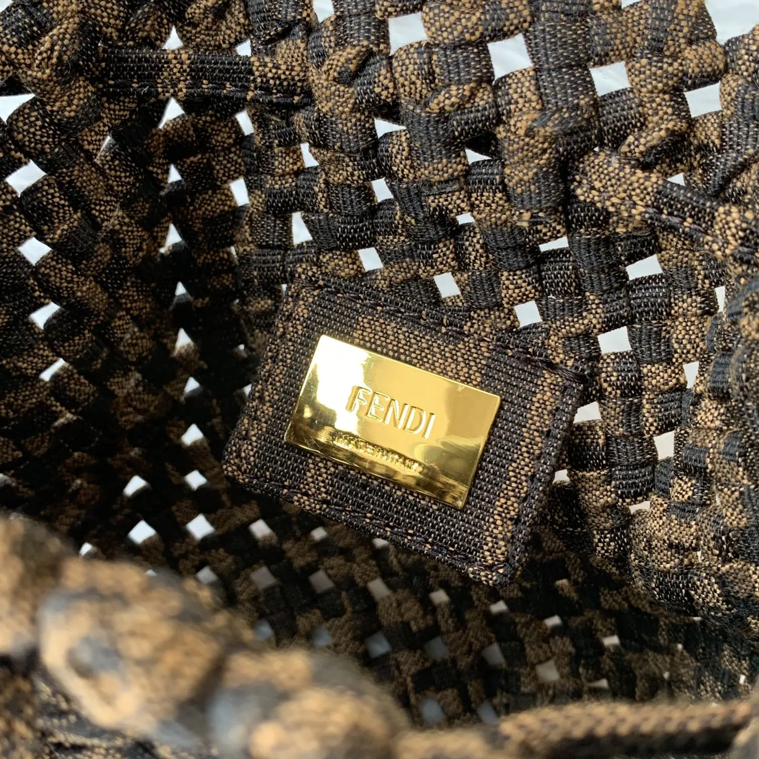 Fendi 水桶包 休闲水桶款